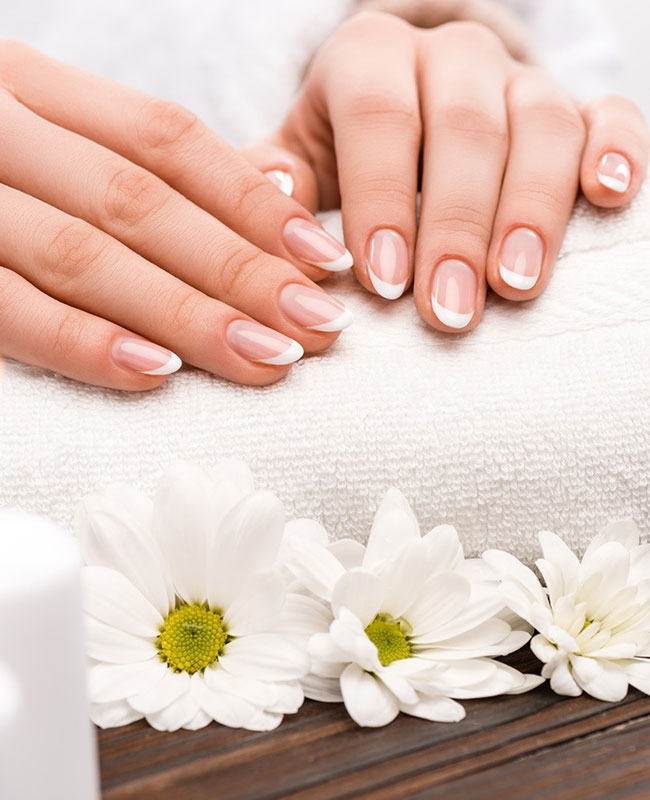 THE-NAILS-SPOT-11